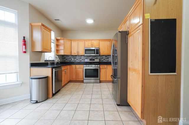 456 Hancock Street, Rahway, NJ 07065