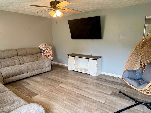 25 Township Road 1508, South Point, OH 45680