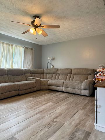 25 Township Road 1508, South Point, OH 45680