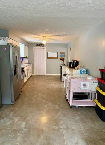 25 Township Road 1508, South Point, OH 45680
