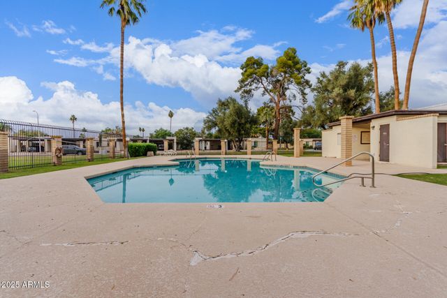2612 S AZALEA Drive, Tempe, AZ 85282