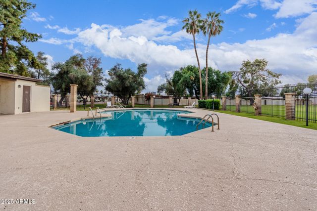 2612 S AZALEA Drive, Tempe, AZ 85282