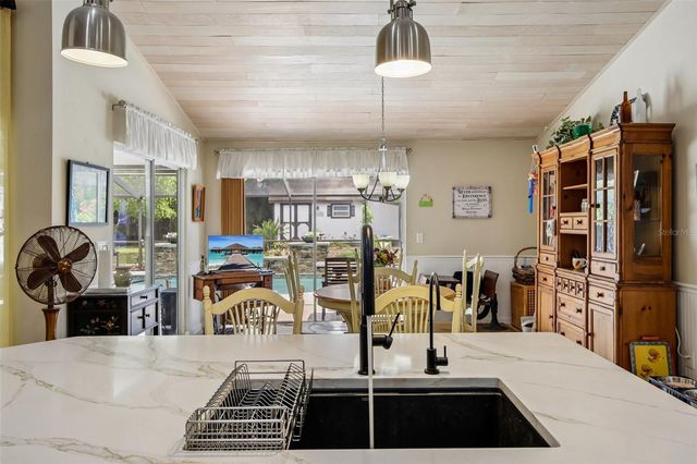 213 N BROCKFIELD DRIVE, Sun City Center, FL 33573