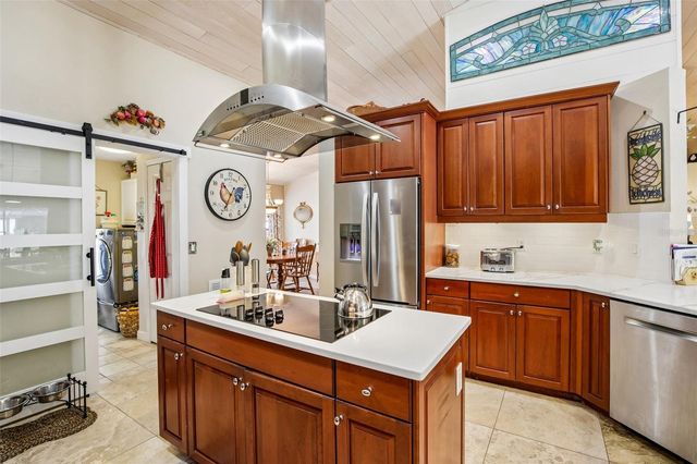 213 N BROCKFIELD DRIVE, Sun City Center, FL 33573