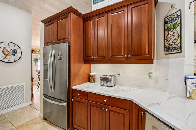 213 N BROCKFIELD DRIVE, Sun City Center, FL 33573