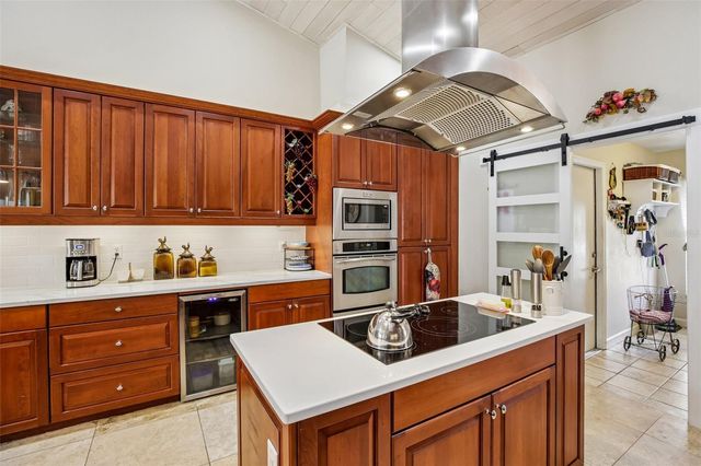213 N BROCKFIELD DRIVE, Sun City Center, FL 33573