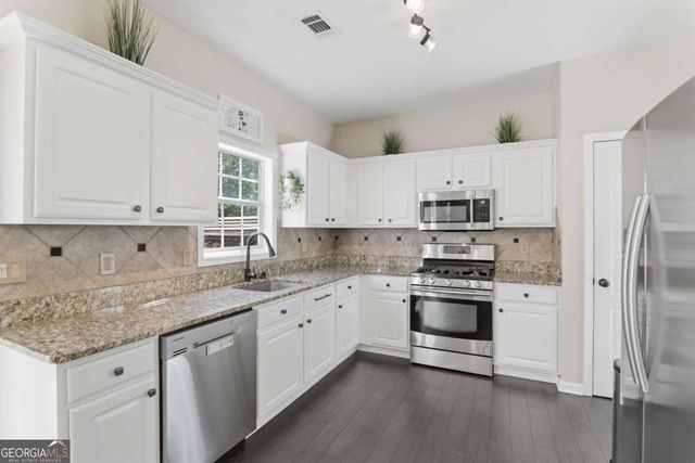 4405 Red Rock Point, Suwanee, GA 30024