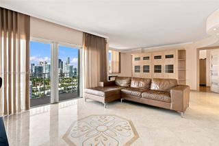 500 Bayview Dr 2121, Sunny Isles Beach, FL 33160