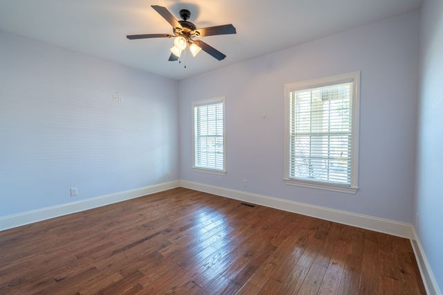 219 Waterloo St, Lawrenceburg, TN 38464