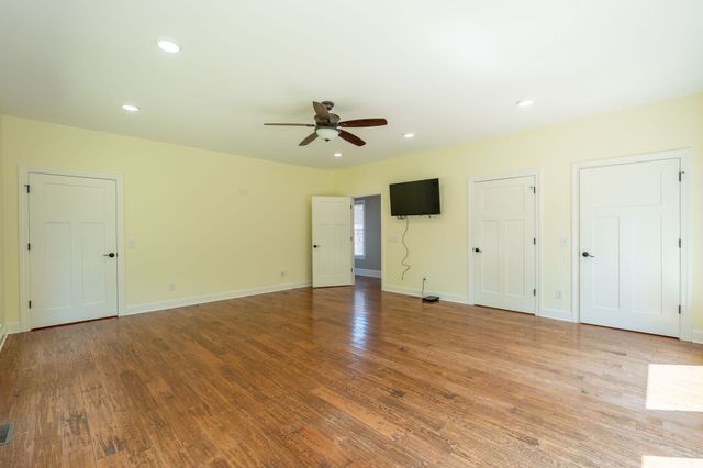 219 Waterloo St, Lawrenceburg, TN 38464
