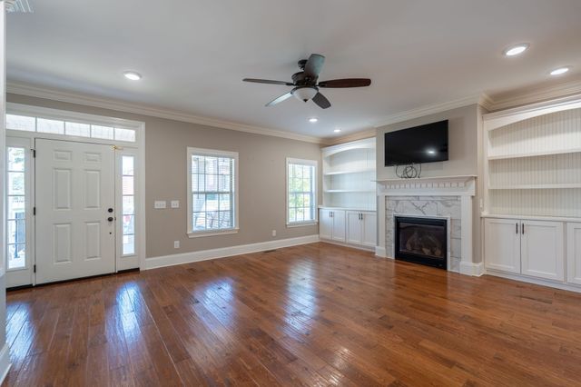 219 Waterloo St, Lawrenceburg, TN 38464