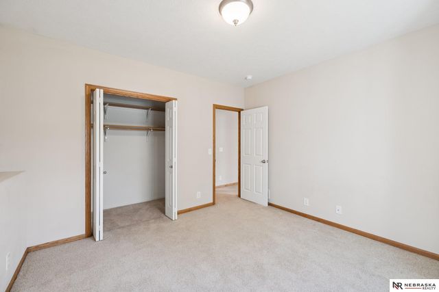 1933 Redstone Road, Lincoln, NE 68521