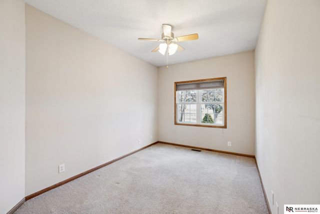 1933 Redstone Road, Lincoln, NE 68521