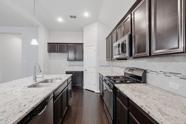 12323 Pecos Valley, San Antonio, TX 78254