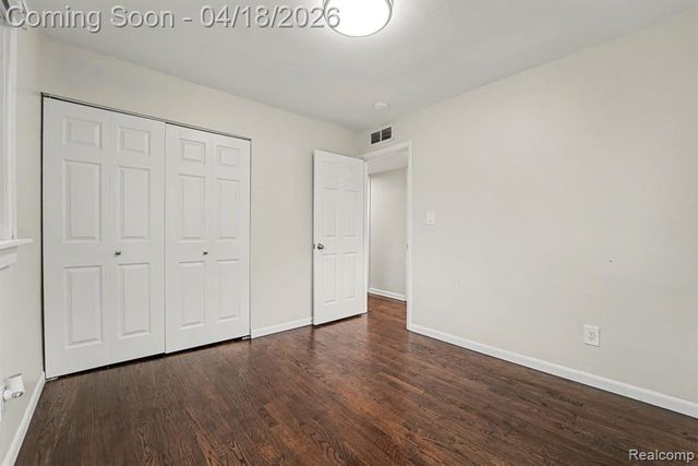 23578 Blackett Avenue, Warren, MI 48089