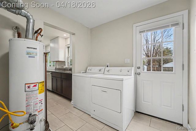 23578 Blackett Avenue, Warren, MI 48089