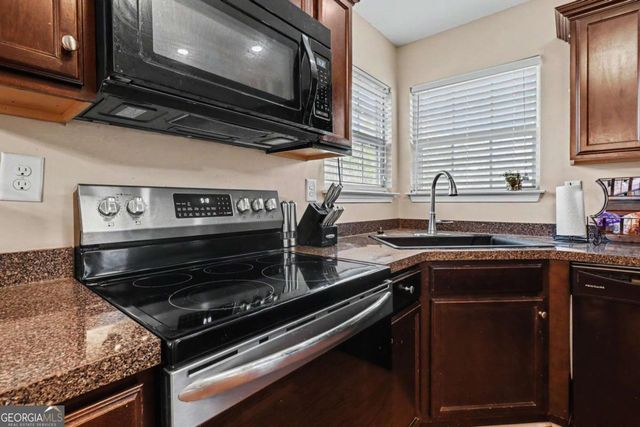 25 Redwood Drive, Adairsville, GA 30103