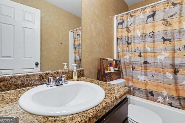 25 Redwood Drive, Adairsville, GA 30103