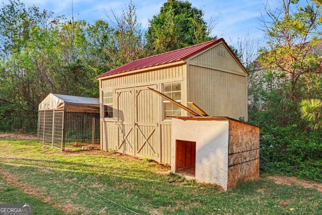 25 Redwood Drive, Adairsville, GA 30103