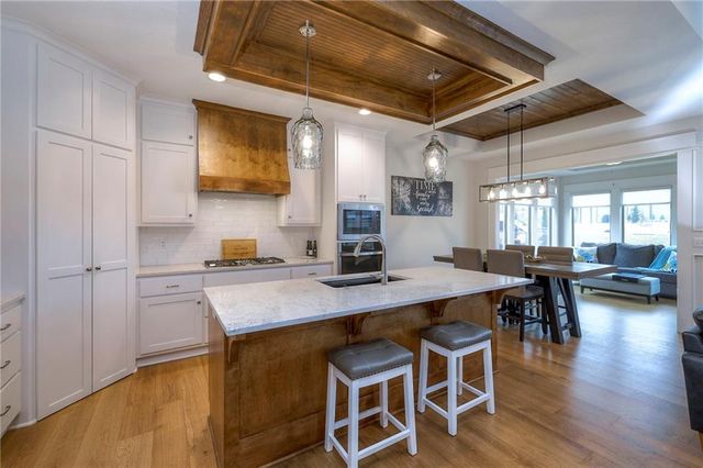 14781 W 128th Terrace, Olathe, KS 66062