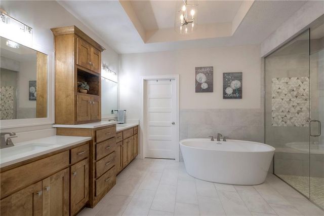 14781 W 128th Terrace, Olathe, KS 66062