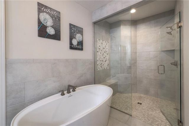 14781 W 128th Terrace, Olathe, KS 66062