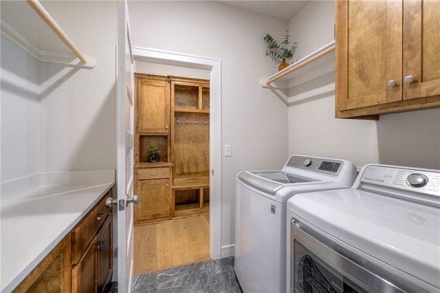 14781 W 128th Terrace, Olathe, KS 66062