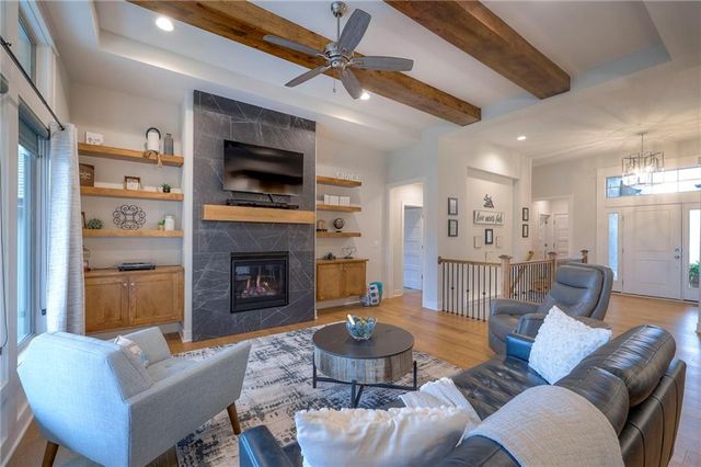 14781 W 128th Terrace, Olathe, KS 66062