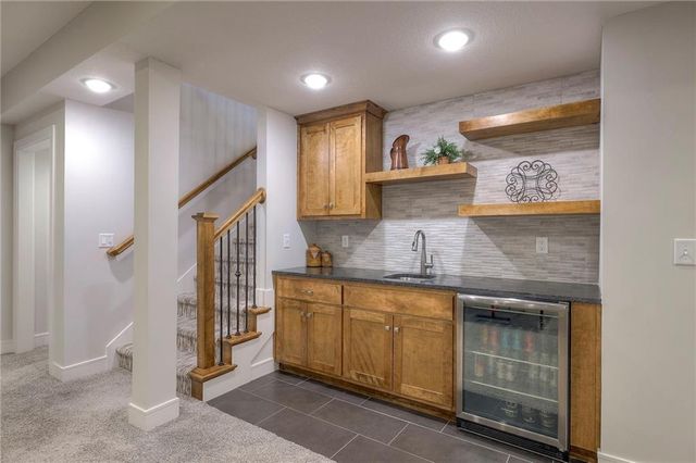 14781 W 128th Terrace, Olathe, KS 66062