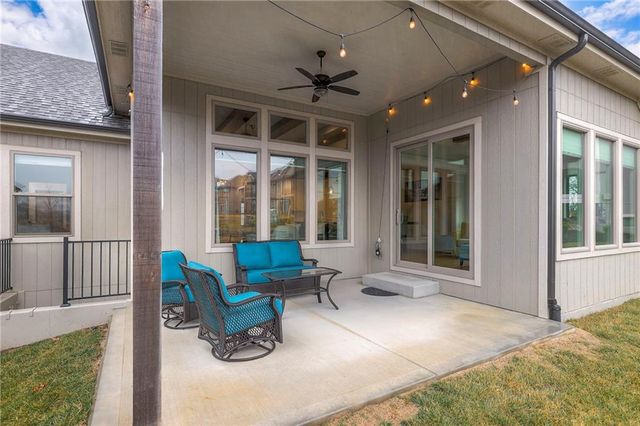 14781 W 128th Terrace, Olathe, KS 66062