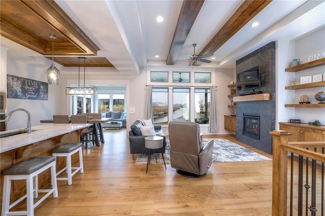 14781 W 128th Terrace, Olathe, KS 66062