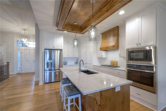 14781 W 128th Terrace, Olathe, KS 66062