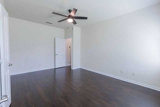 4833 Elkhart Drive, Crowley, TX 76036