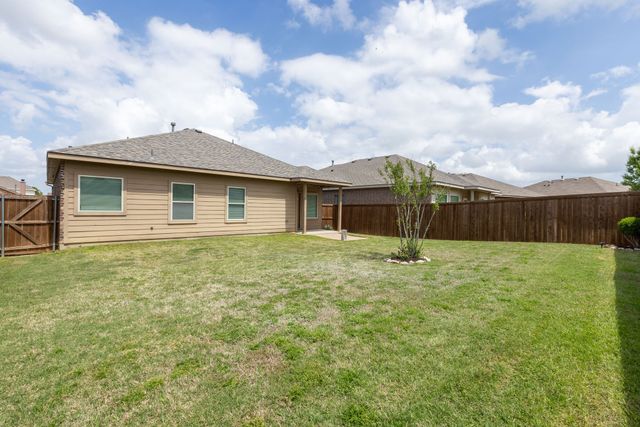 4833 Elkhart Drive, Crowley, TX 76036