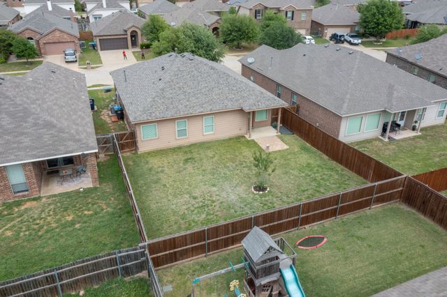 4833 Elkhart Drive, Crowley, TX 76036