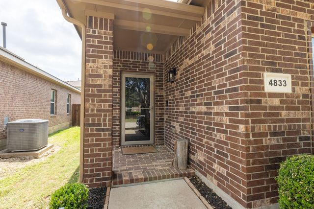 4833 Elkhart Drive, Crowley, TX 76036