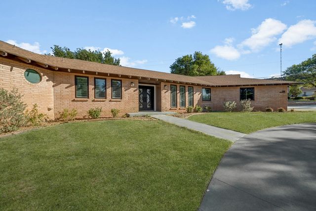 700 Highland Dr, Big Spring, TX 79720