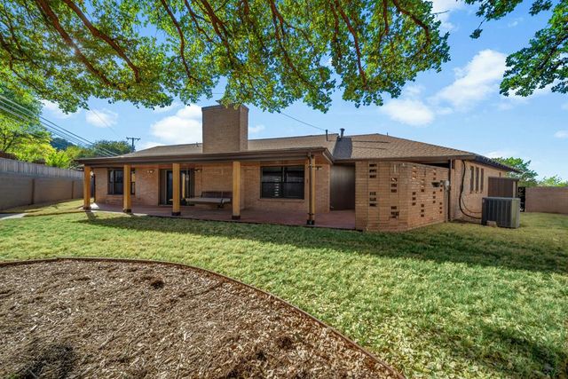 700 Highland Dr, Big Spring, TX 79720