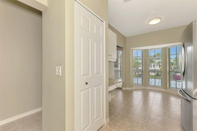414 LAUREL LAKE DRIVE 203, Venice, FL 34292