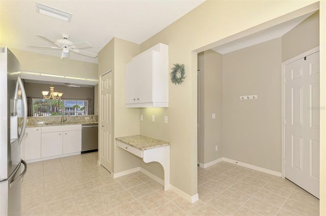 414 LAUREL LAKE DRIVE 203, Venice, FL 34292