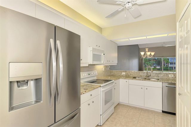 414 LAUREL LAKE DRIVE 203, Venice, FL 34292