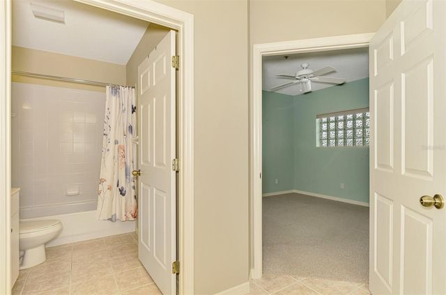 414 LAUREL LAKE DRIVE 203, Venice, FL 34292