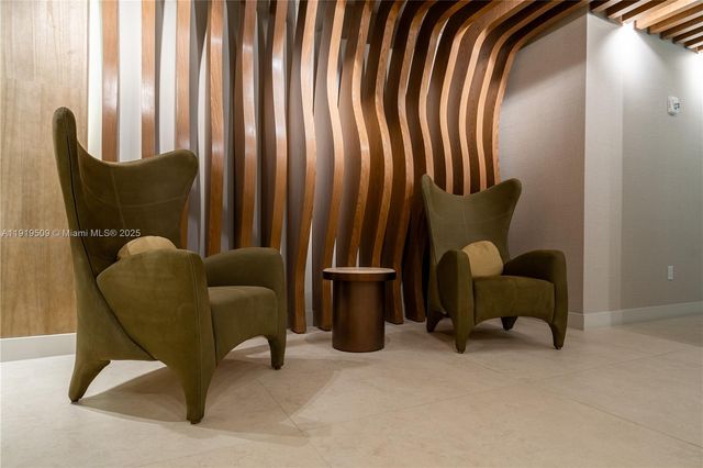 700 NE 24 1101, Miami, FL 33137