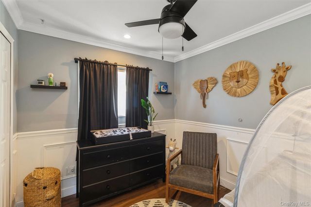 22 Hawthorne Street, Mount Sinai, NY 11766