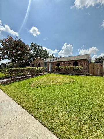 14650 Lourdes Drive, Houston, TX 77049