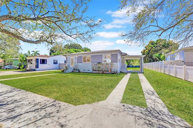 2462 Washington St, Hollywood, FL 33020