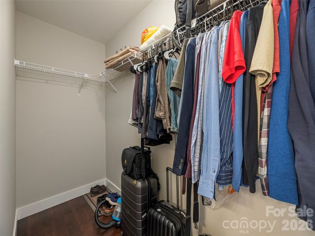 63 Leyland Circle, Hendersonville, NC 28792