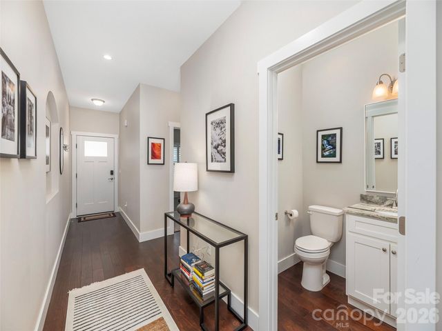 63 Leyland Circle, Hendersonville, NC 28792