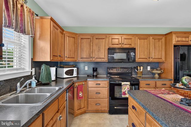 53 PERSEVERANCE LN, Ephrata, PA 17522