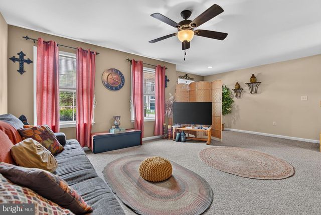 53 PERSEVERANCE LN, Ephrata, PA 17522